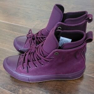 Converse Chuck Taylor All Star Waterproof Dark Sangria Sz. Men's 5.5, W7.5, EU38